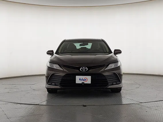 Toyota Camry  GLE 2021 