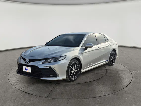 Toyota Camry  GLE HEV  2024 
