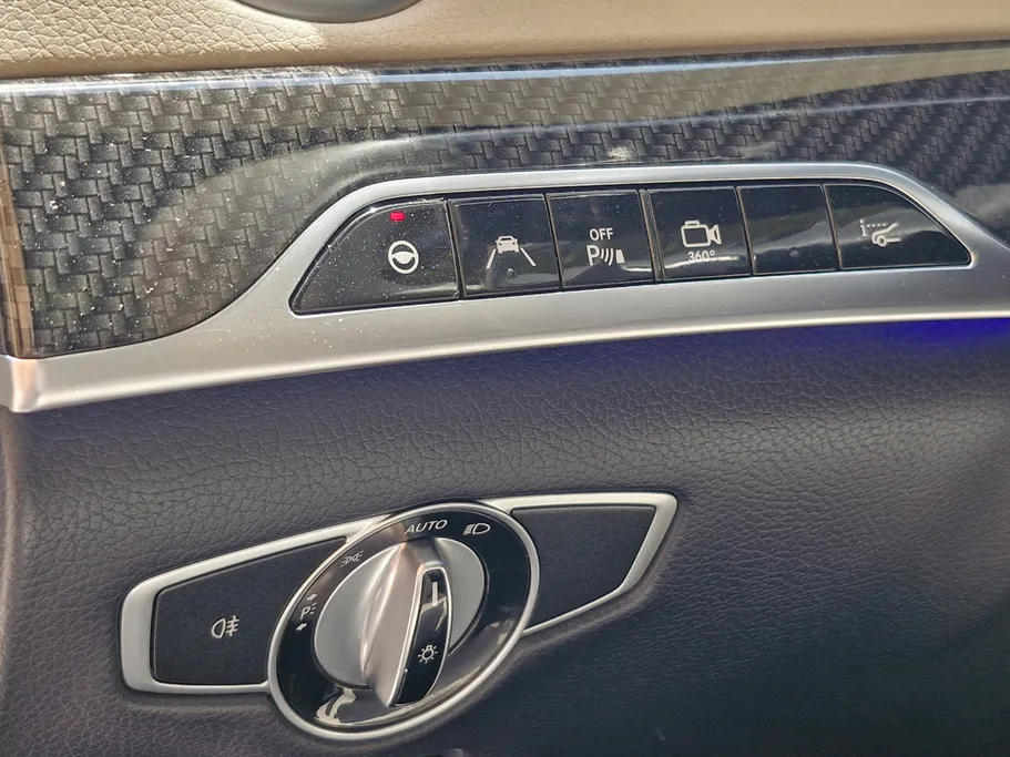 Mercedes-Benz s class  2017 Used For Sale in  Shobbak Saudi Arabia