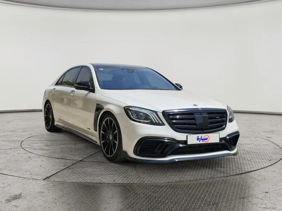 Mercedes-Benz s class  2017 Used For Sale in  Shobbak Saudi Arabia