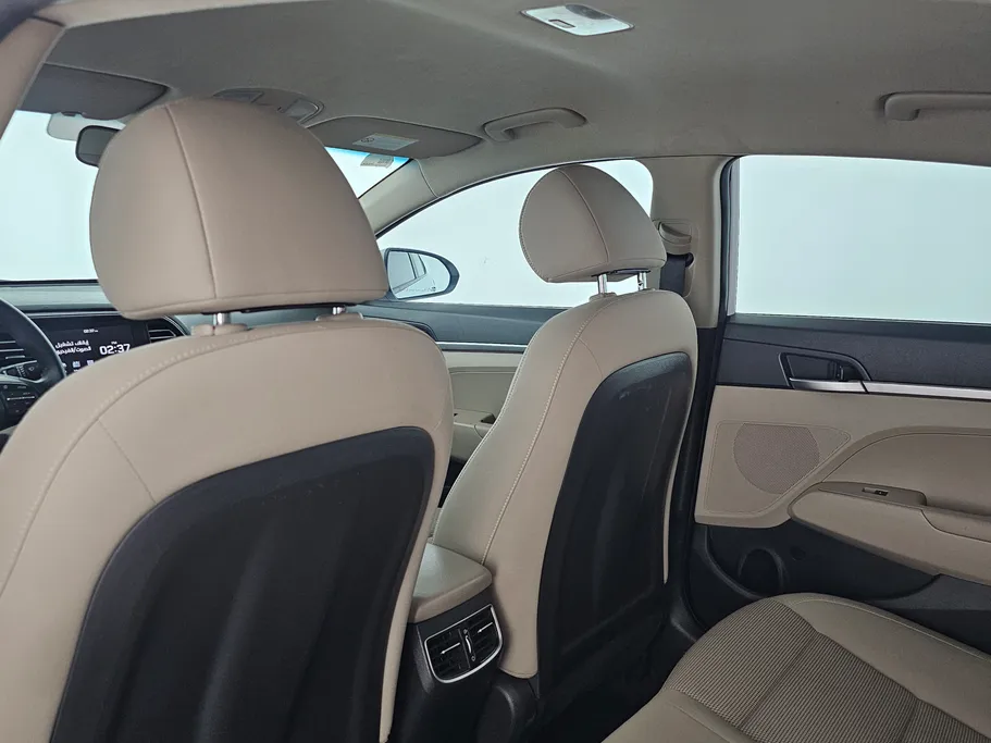 Hyundai Elantra  2020 Used For Sale in  Shobbak Saudi Arabia