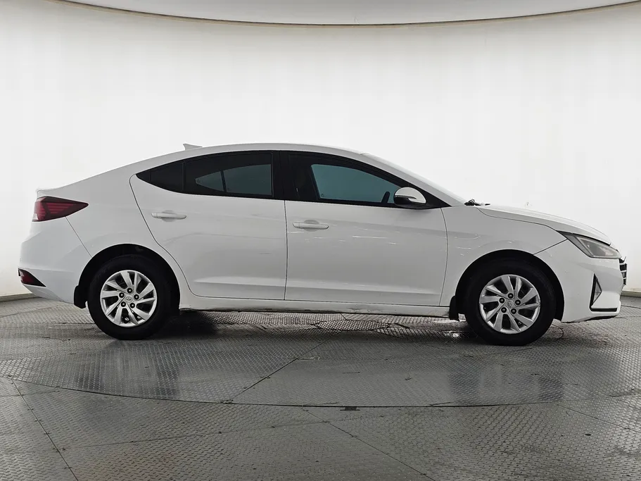 Hyundai Elantra  2020 Used For Sale in  Shobbak Saudi Arabia
