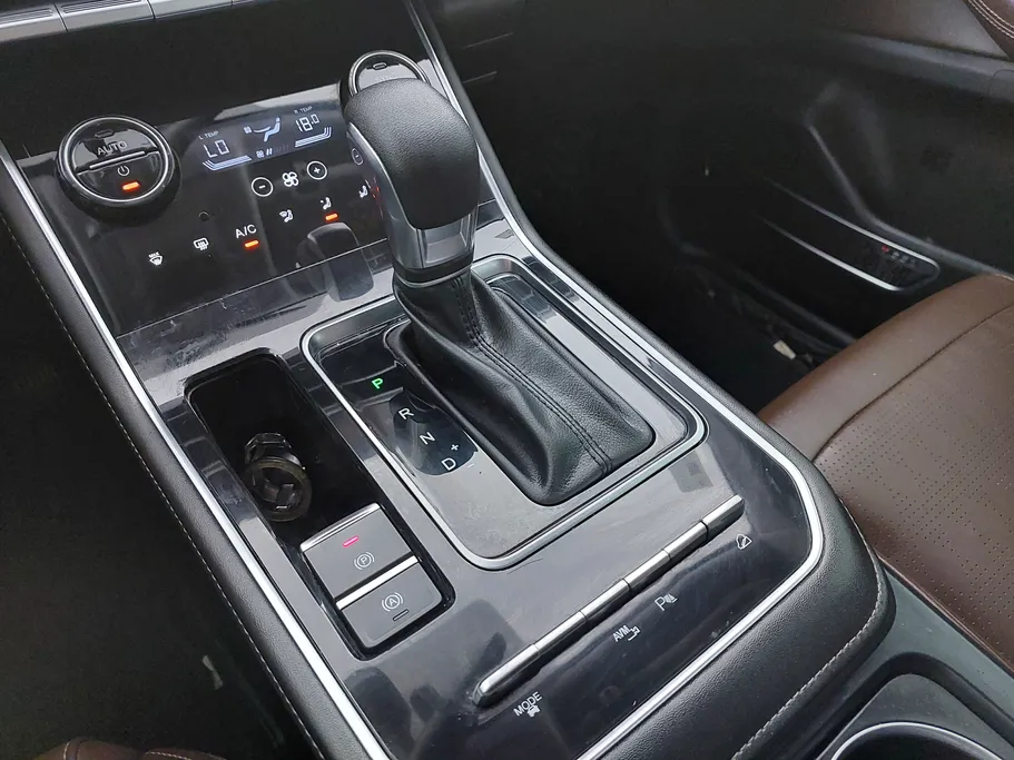 Chery Tiggo 8 Pro Luxury 2022 شباك السعودية