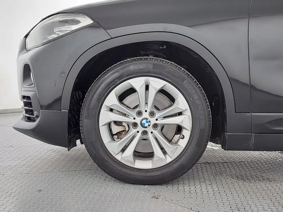 2021 BMW X Series 2 xDrive 20i 