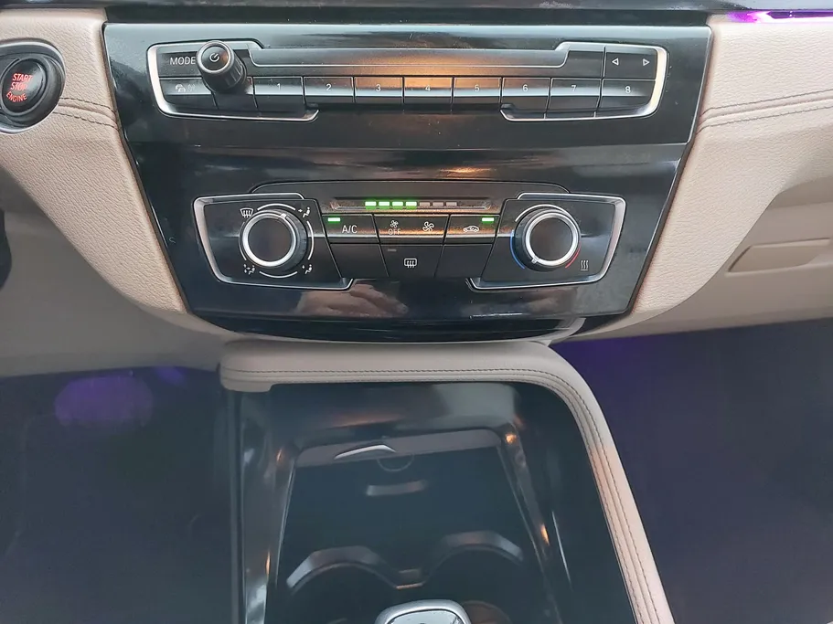2021 BMW X Series 2 xDrive 20i 