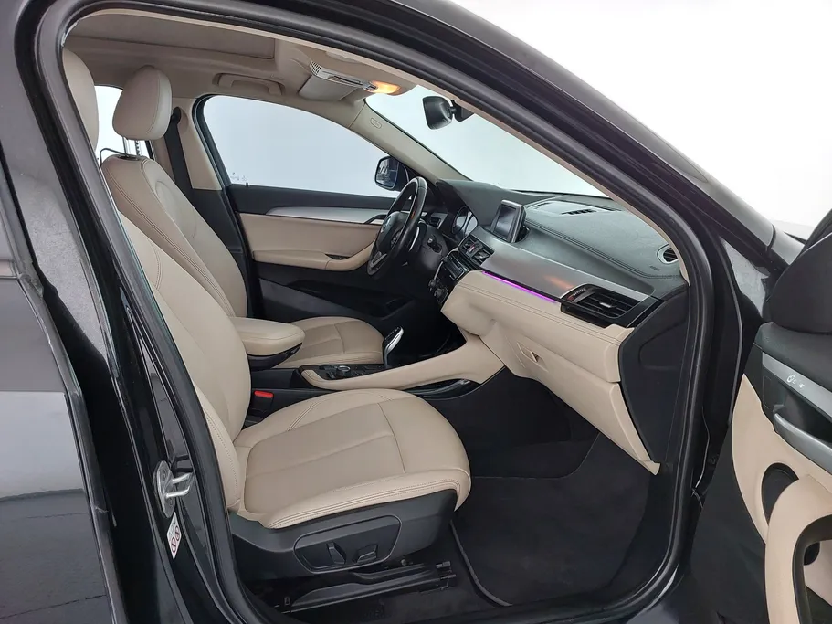 2021 BMW X Series 2 xDrive 20i 