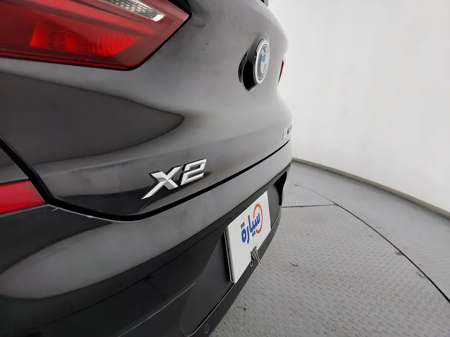 2021 BMW X Series 2 xDrive 20i 