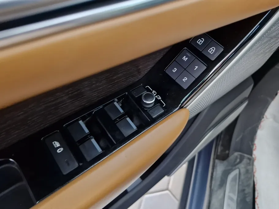 2021 Range Rover Range Rover Velar 