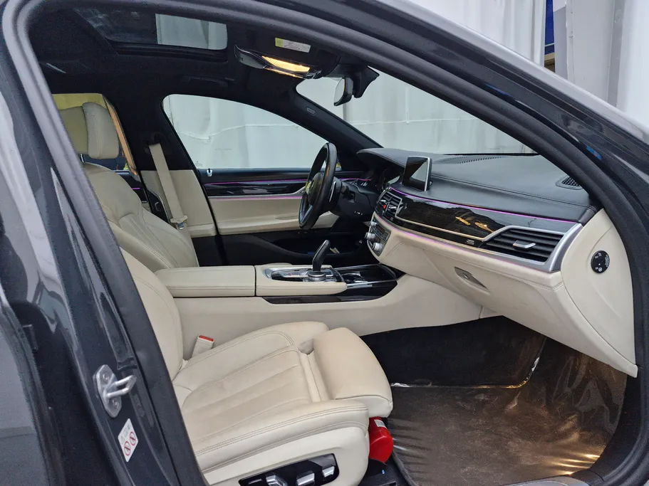 BMW 7 Series  2020 Used For Sale in  Shobbak Saudi Arabia