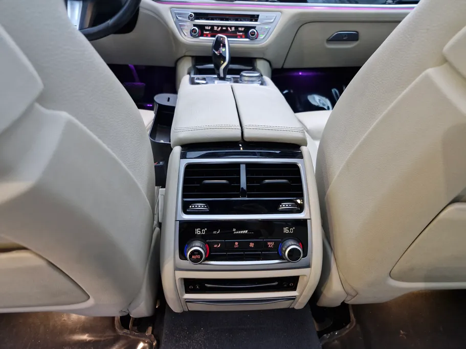 BMW 7 Series  2020 Used For Sale in  Shobbak Saudi Arabia