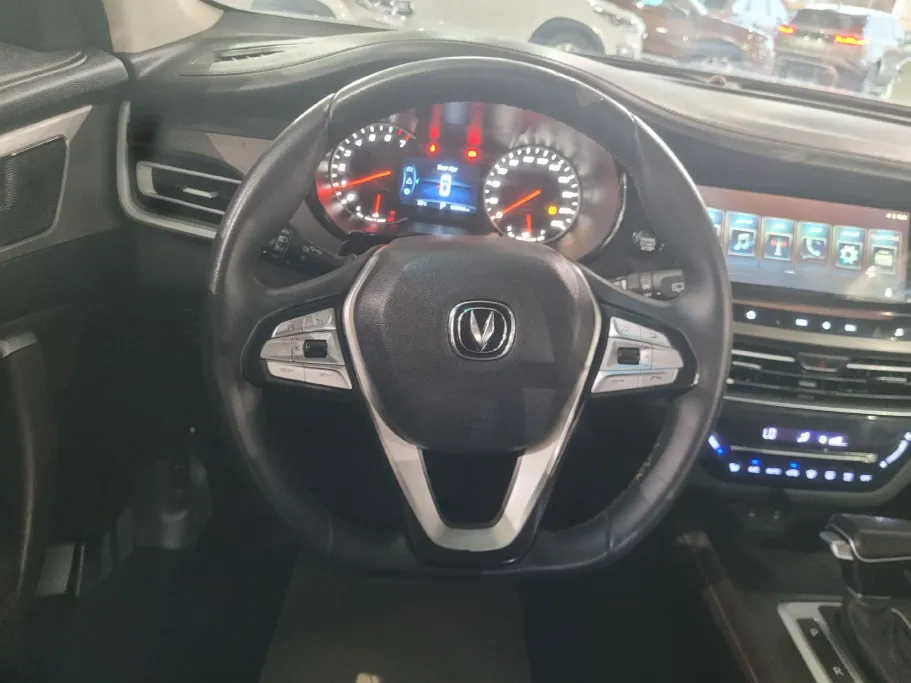 Changan CS35 Plus Smart 2021 شباك السعودية