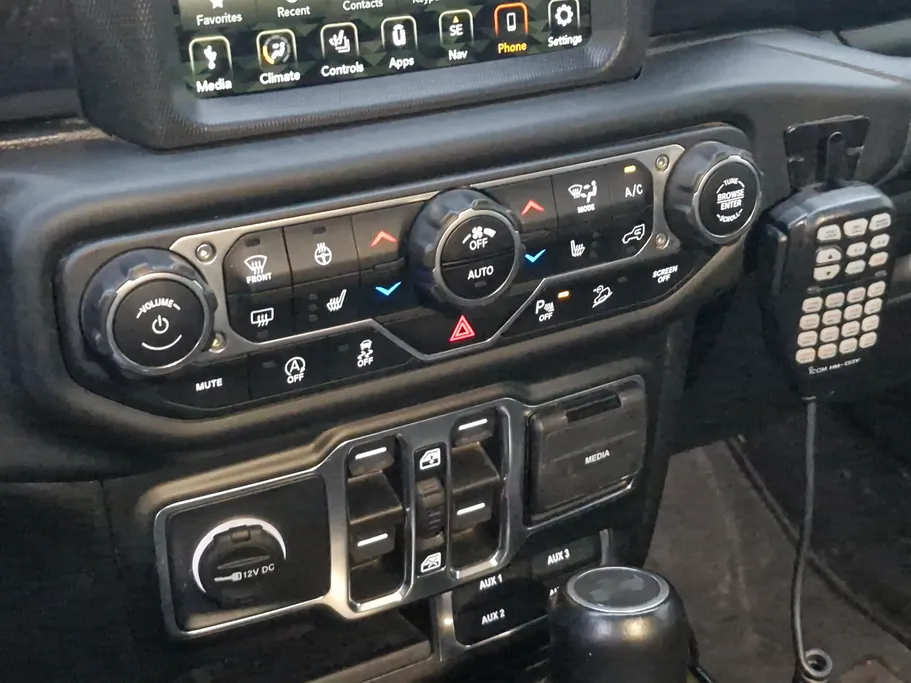 2021 Jeep Wrangler انلمتد صحارى 