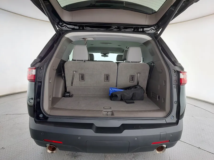 2020 Chevrolet Traverse LT 