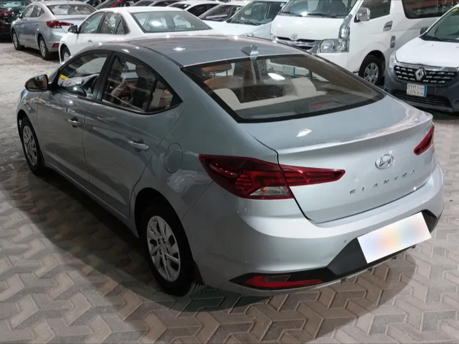 Hyundai Elantra GL 2020 شباك السعودية