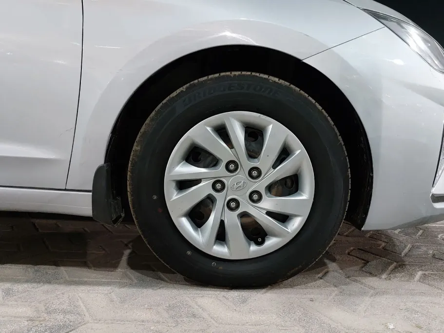 Hyundai Elantra GL 2020 شباك السعودية