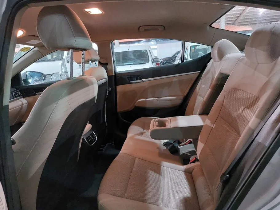 Hyundai Elantra GL 2020 شباك السعودية