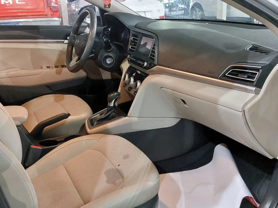 Hyundai Elantra GL 2020 شباك السعودية