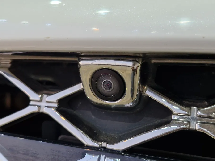 2021 Genesis G90 Platinum 
