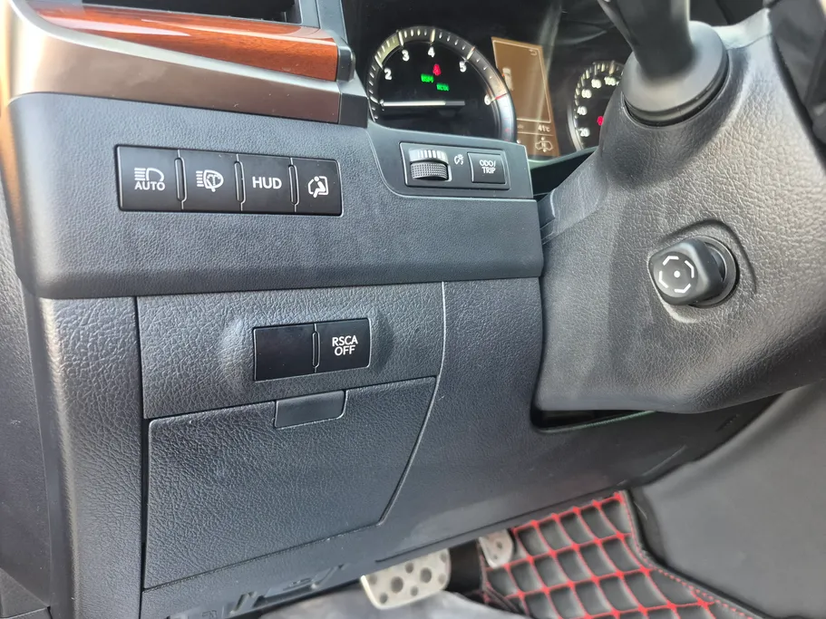 2021 Lexus LX 570 S 
