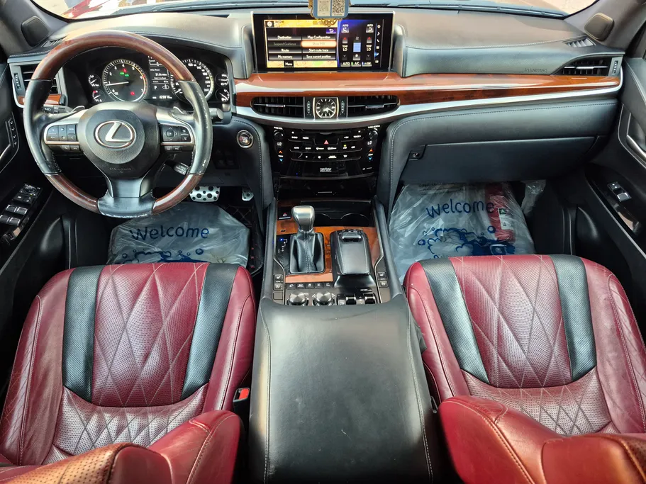 2021 Lexus LX 570 S 
