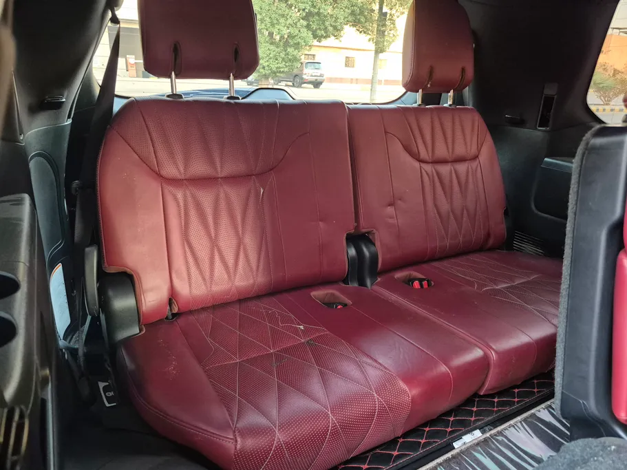 2021 Lexus LX 570 S 