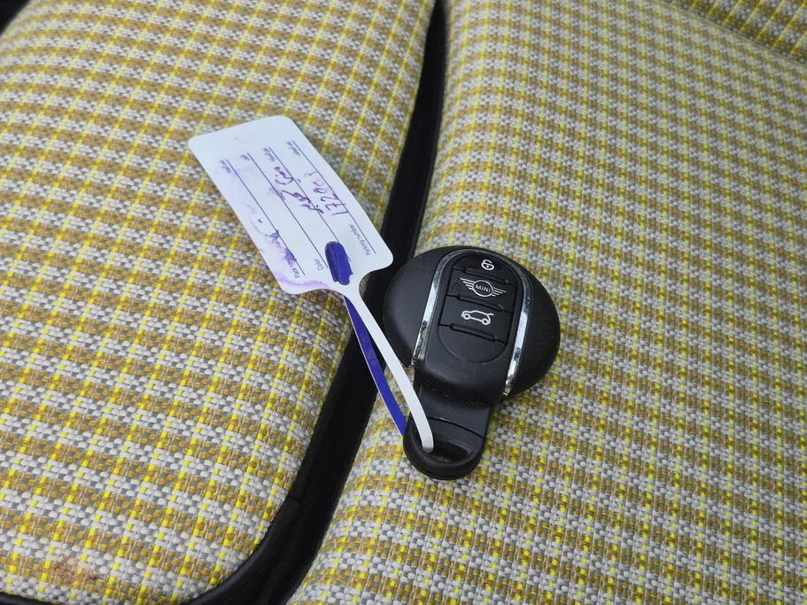 ميني كوبر هاتشباك 2023 