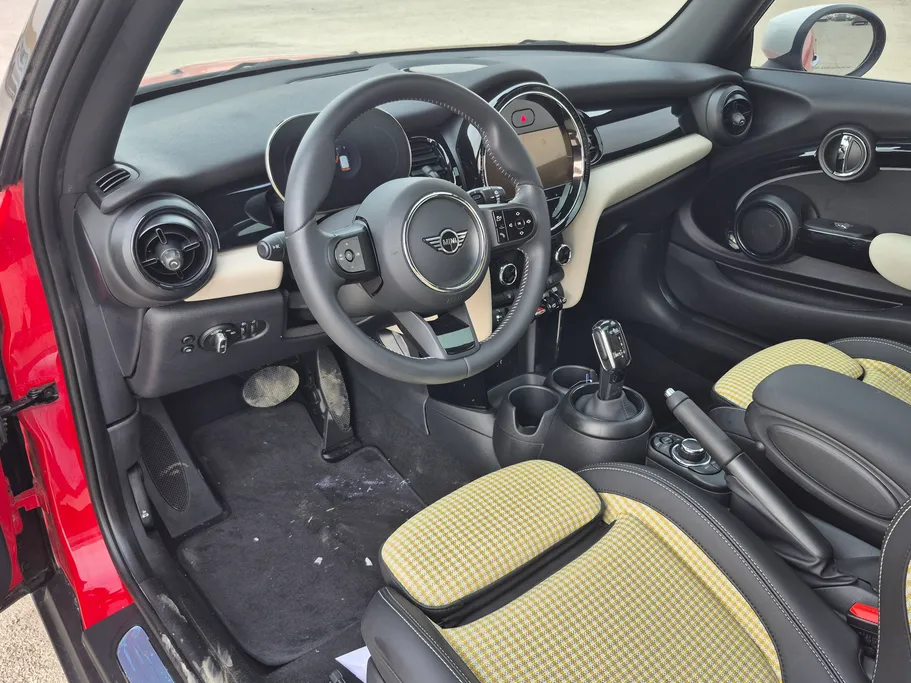 ميني كوبر هاتشباك 2023 