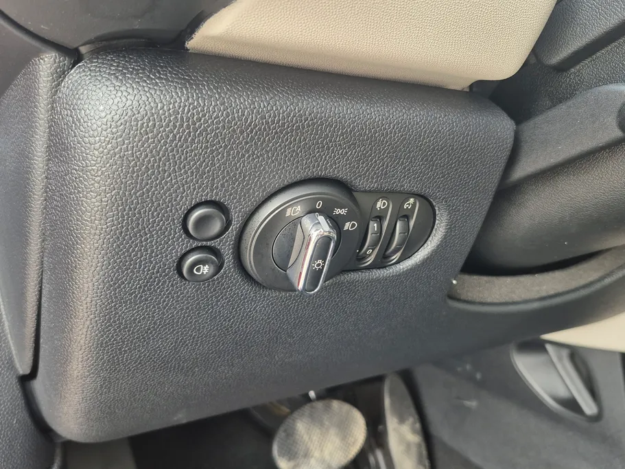 ميني كوبر هاتشباك 2023 