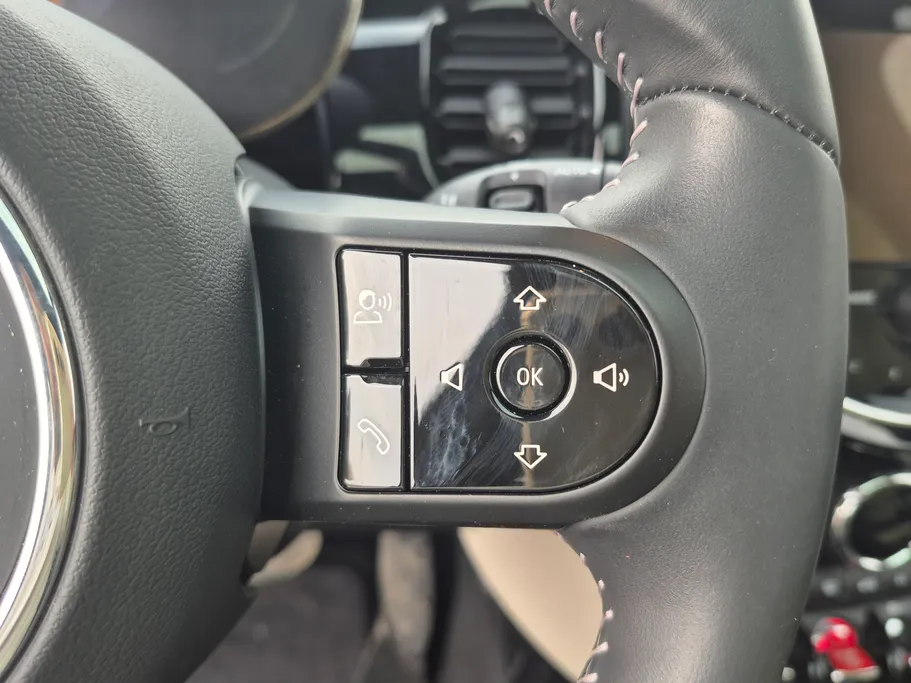 ميني كوبر هاتشباك 2023 