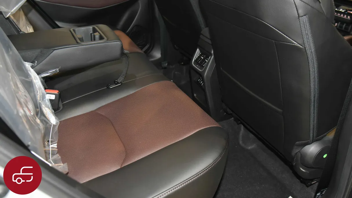 تويوتا أوربان كروزر GLX 2024 