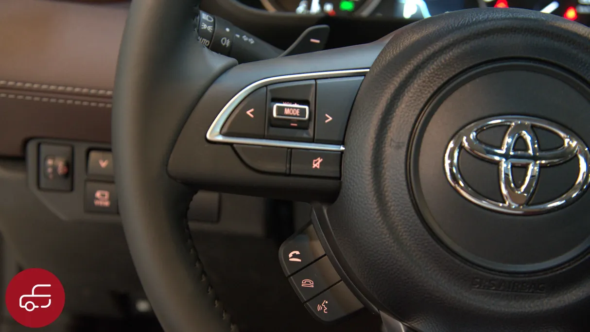 تويوتا أوربان كروزر GLX 2024 