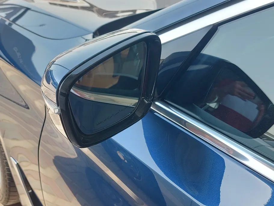 2022 BMW 5 Series 520i 