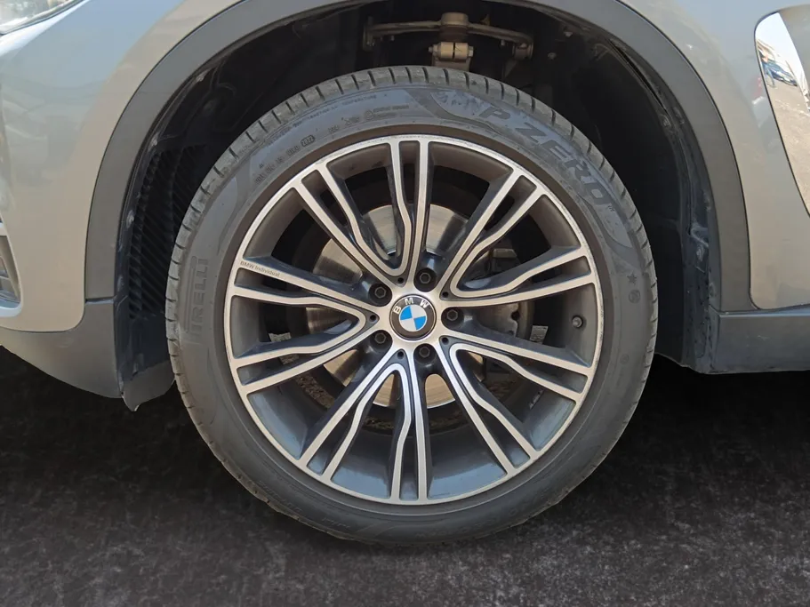 بي ام دبليو الفئة اكس 6 xDrive 35i	 2018 