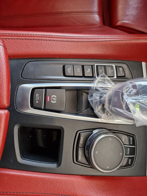 بي ام دبليو الفئة اكس 6 xDrive 35i	 2018 