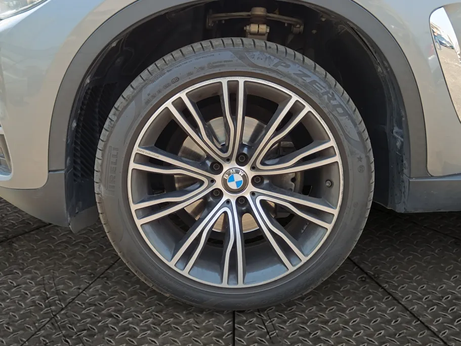 بي ام دبليو الفئة اكس 6 xDrive 35i	 2018 