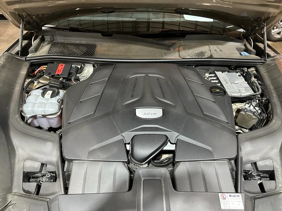 2019 Porsche Cayenne Base 