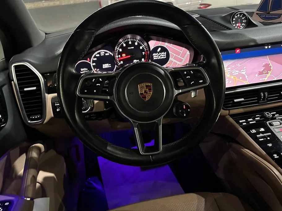 2019 Porsche Cayenne Base 
