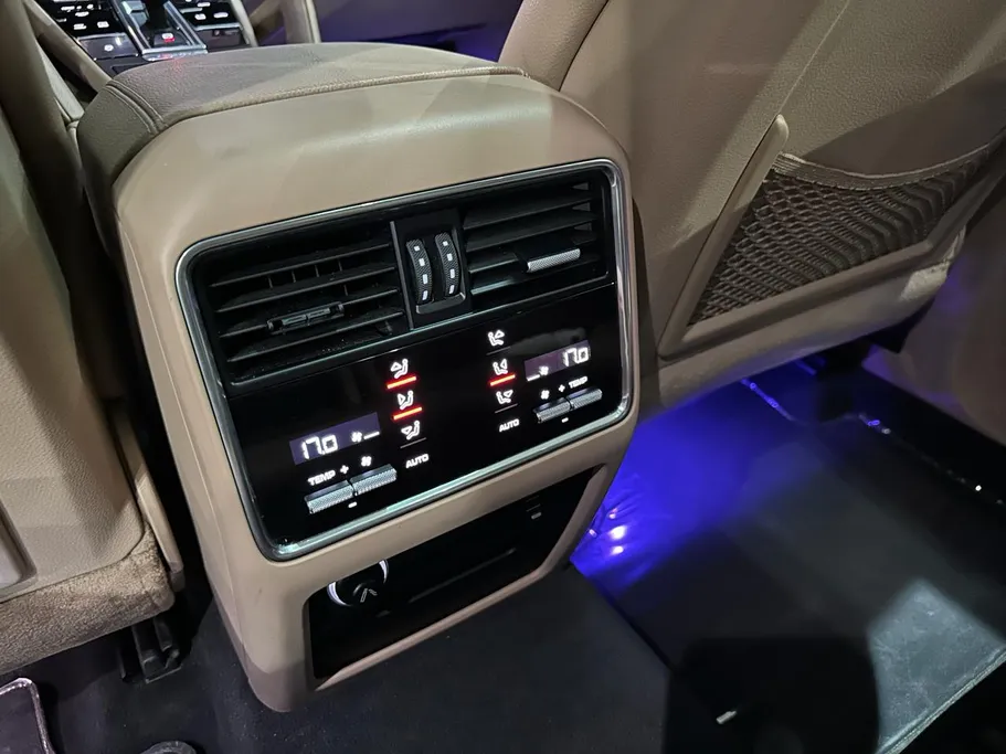 2019 Porsche Cayenne Base 