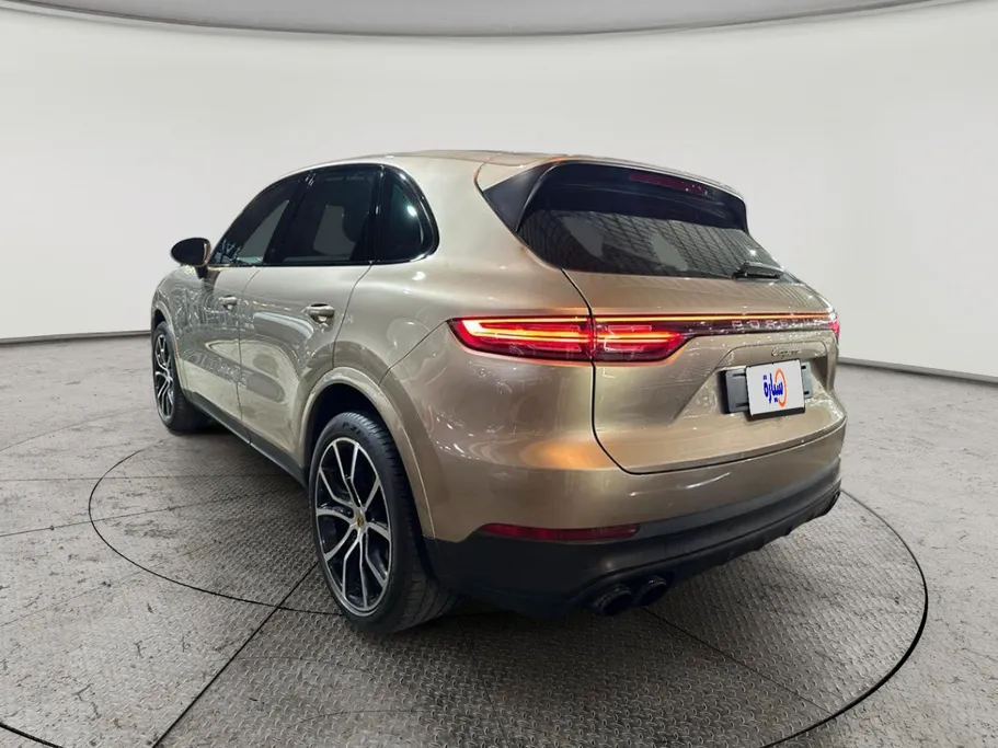 2019 Porsche Cayenne Base 