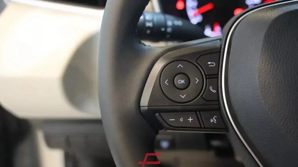 تويوتا كورولا GLI Moonroof 2024 