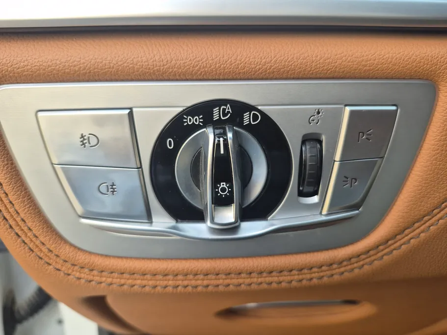 BMW 7 Series  2018 Used For Sale in  Shobbak Saudi Arabia