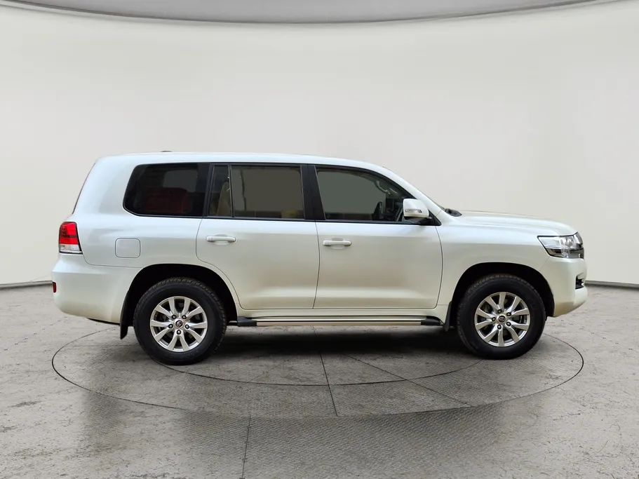 2021 Toyota Land Cruiser GXR 