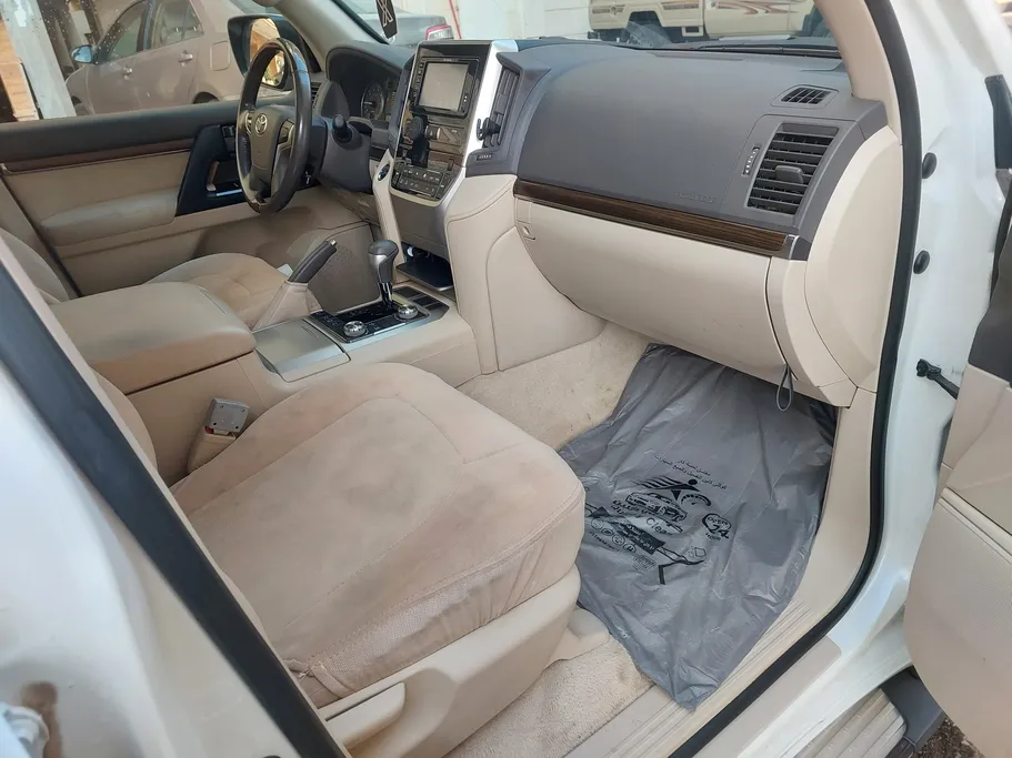 2021 Toyota Land Cruiser GXR 