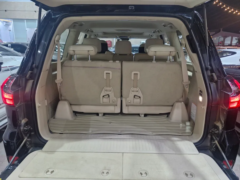 لكزس LX 570 S 2020 