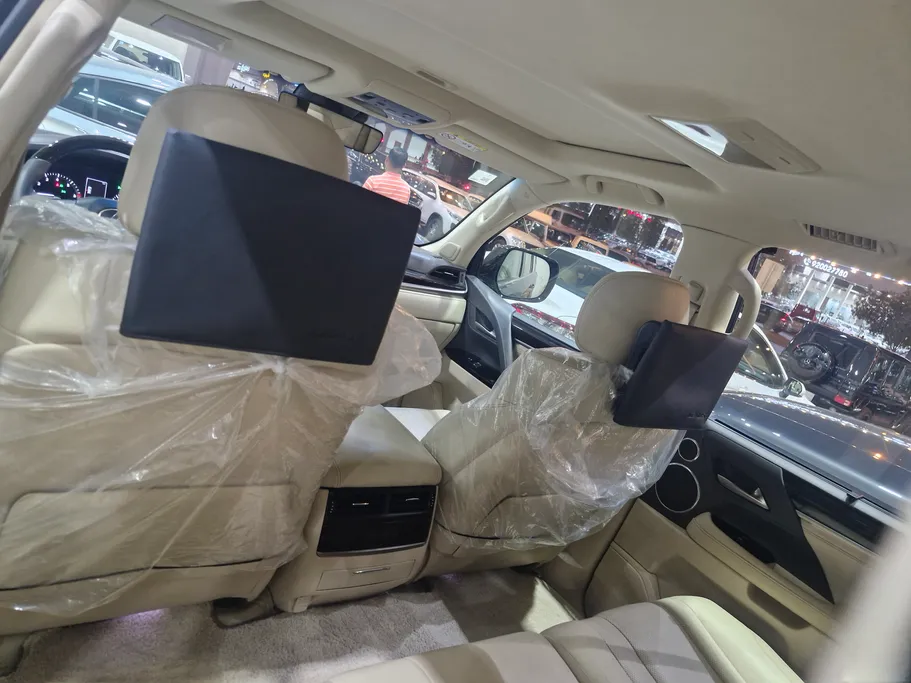 لكزس LX 570 S 2020 