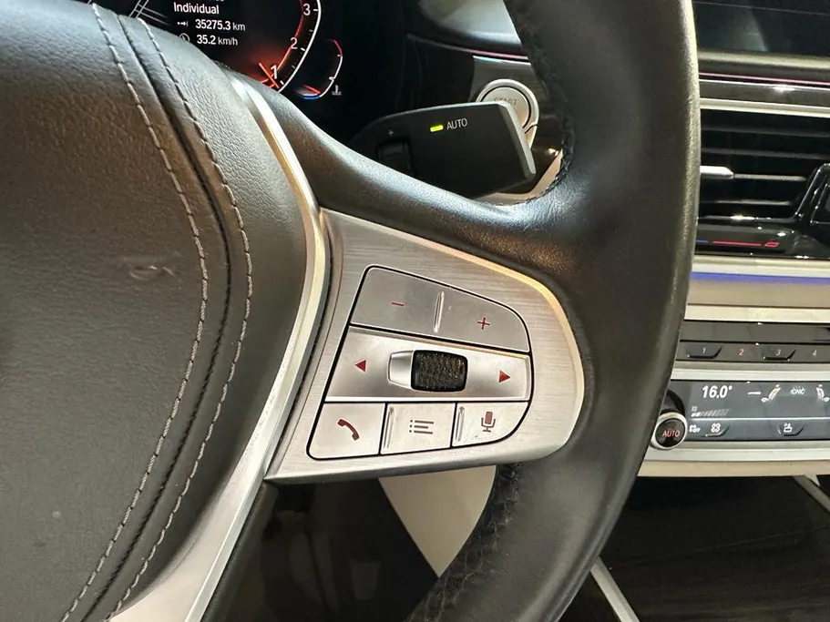 2021 BMW 7 Series 730Li 