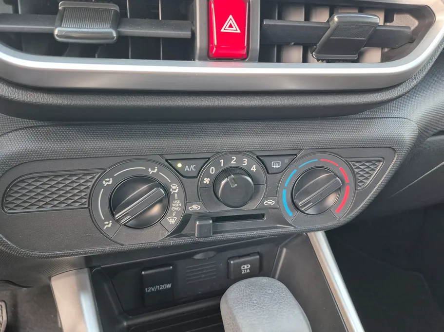 تويوتا رايز  XLE 2023 