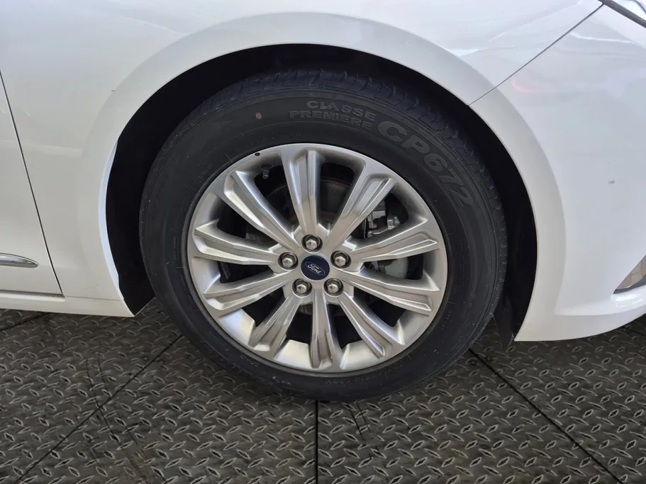 2022 Ford Taurus Ambiente 