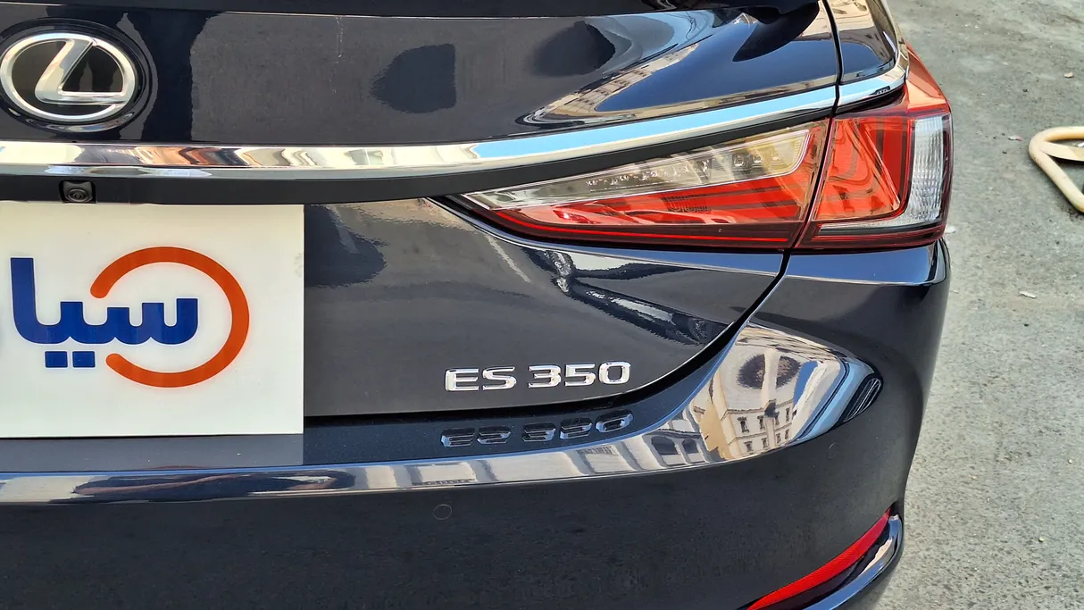 2023 Lexus ES 350 