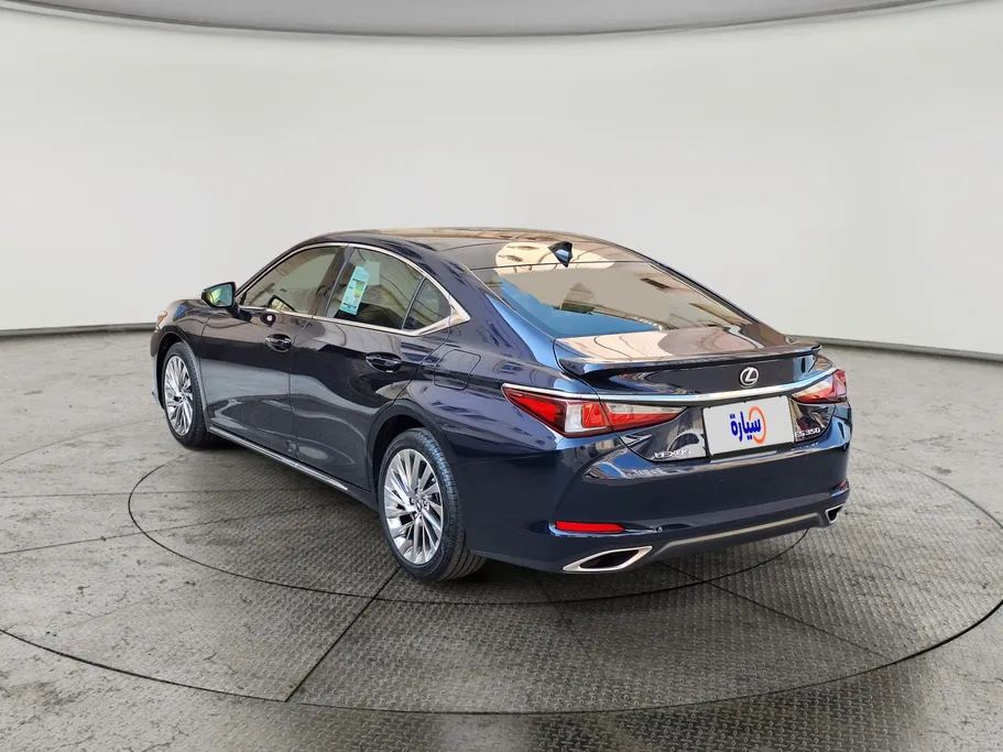 2023 Lexus ES 350 